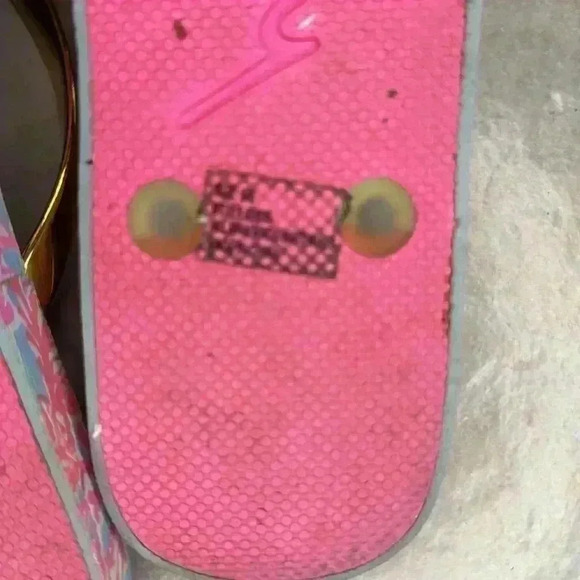 Lilly Pulitzer thing sandals size 5/6 - Picture 7 of 7